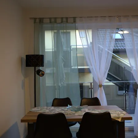 Sorinas Home - Comfortable Apartment Near Graz - Free Parking *